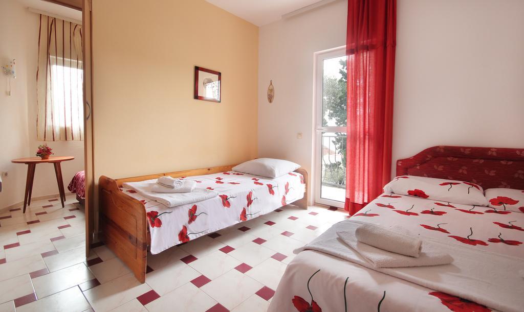Apartments Villa Slavica Петровац Номер фото