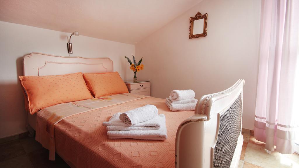 Apartments Villa Slavica Петровац Номер фото